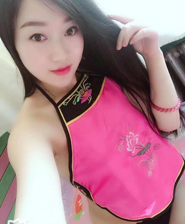 好看妹子莉娜